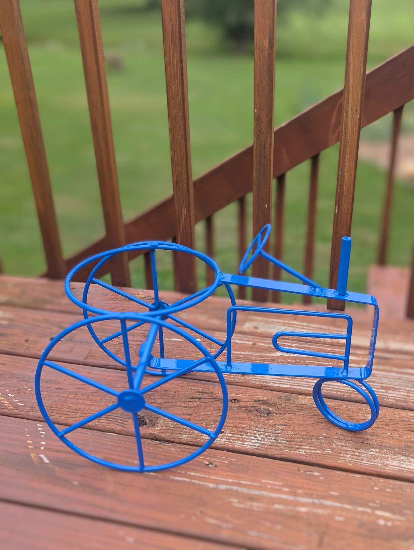 Tractor Flower planter - John Deere Green, CNH Case International Red, New Holland Blue - Powder Coated - amish made