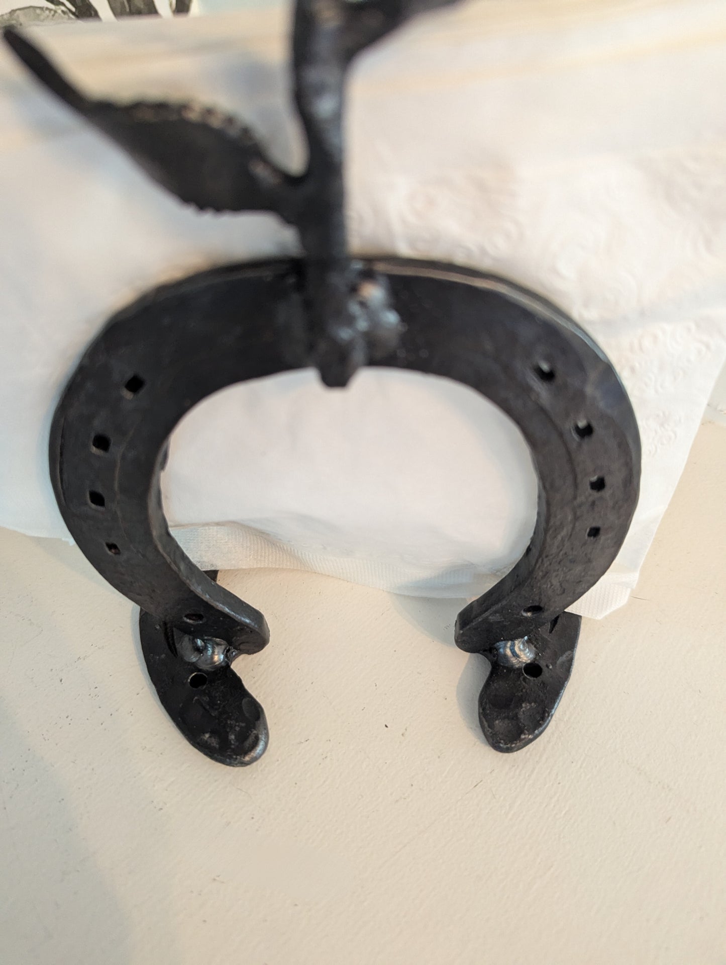 Forged Steel Napkin Holder w/ Horseshoe and Flower Accent – Rustic Kitchen Accessory, Flower Design for Pony Lovers, Ranch & Farm Decor