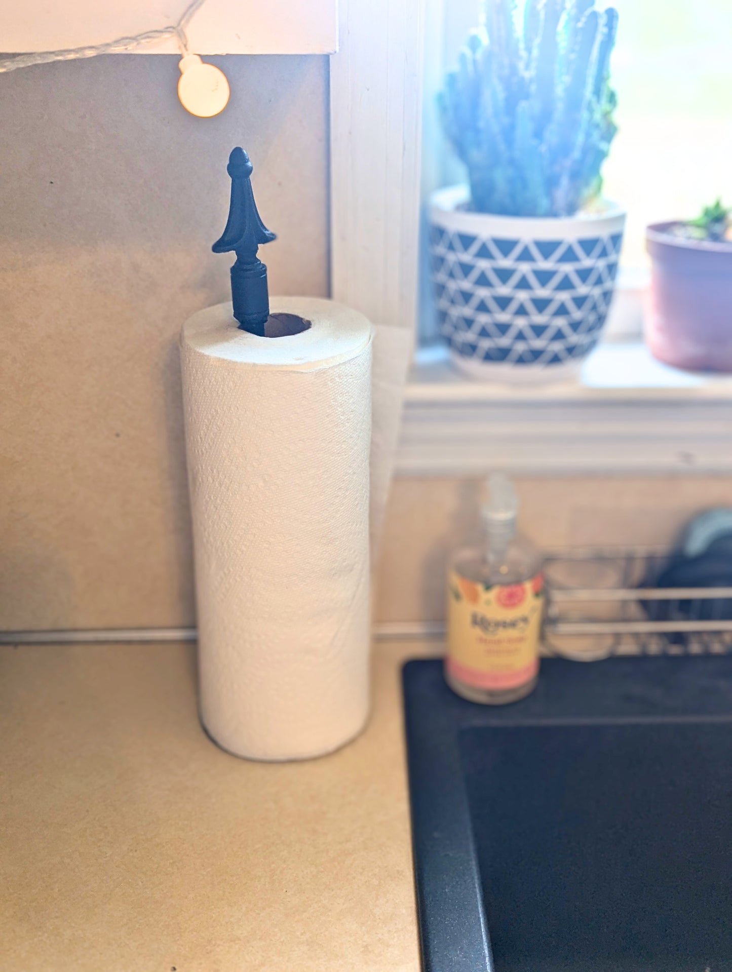 Finial Paper Towel Holder - 15.5" high - Amish Made from Wrought Iron