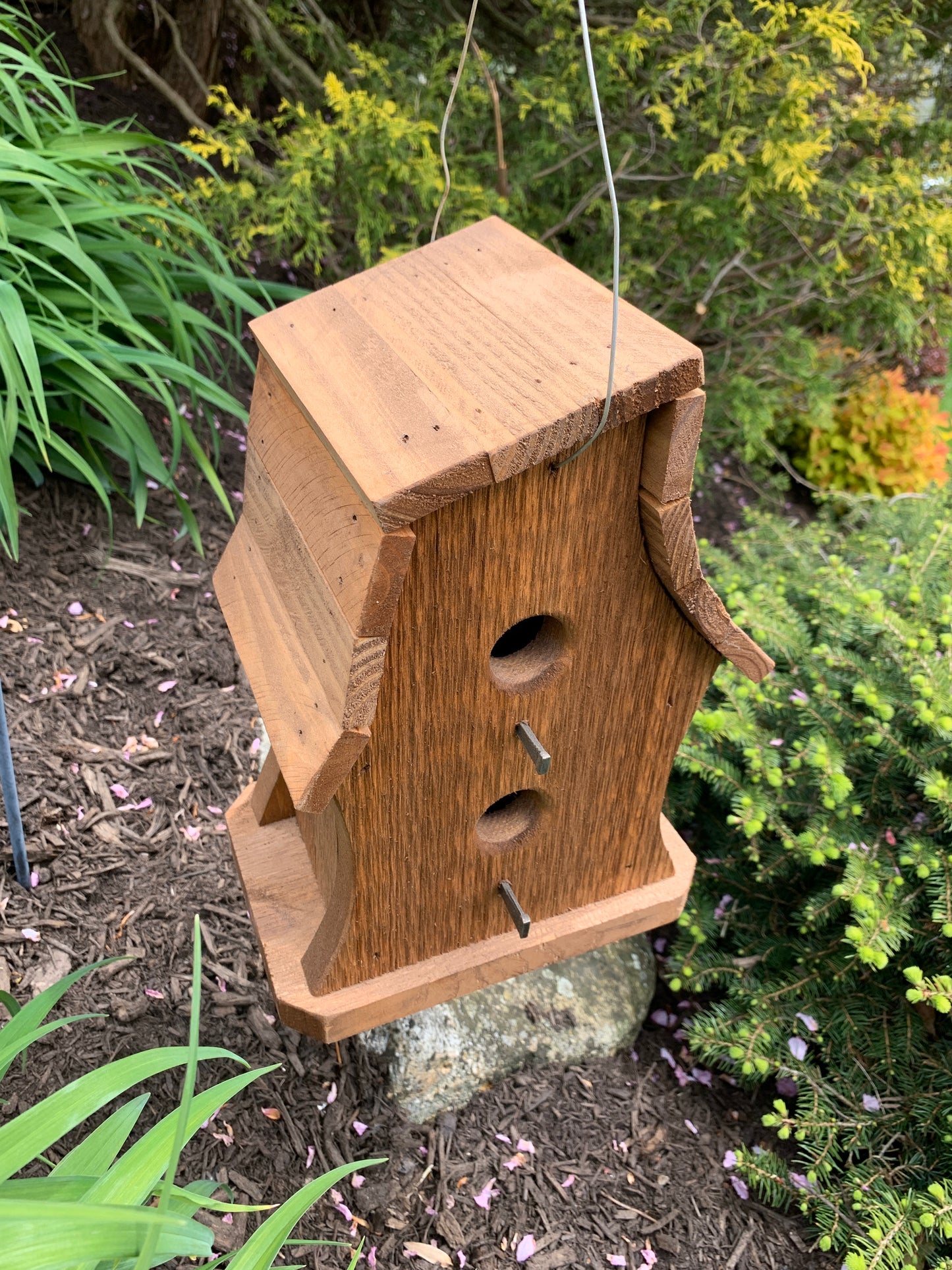 Rustic Hanging Birdhouse Handmade Weather Resistant Twister 2 hole
