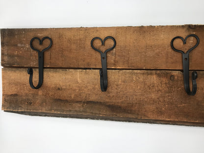 Heart wall hook - Wrought iron - amish made - towel/hat hook