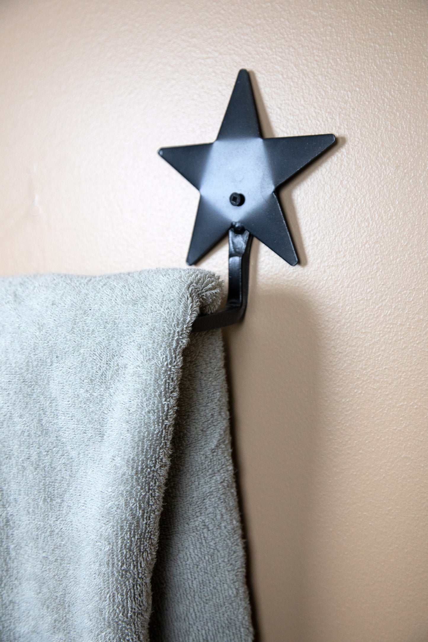 Twisted Star Towel Bar Wall Mount - Rustic - Wrought Iron - Amish made