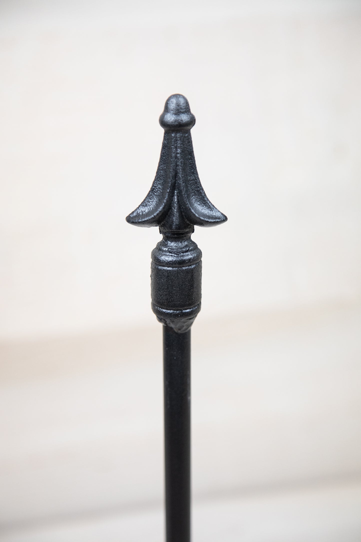 Finial Paper Towel Holder - 15.5" high - Amish Made from Wrought Iron