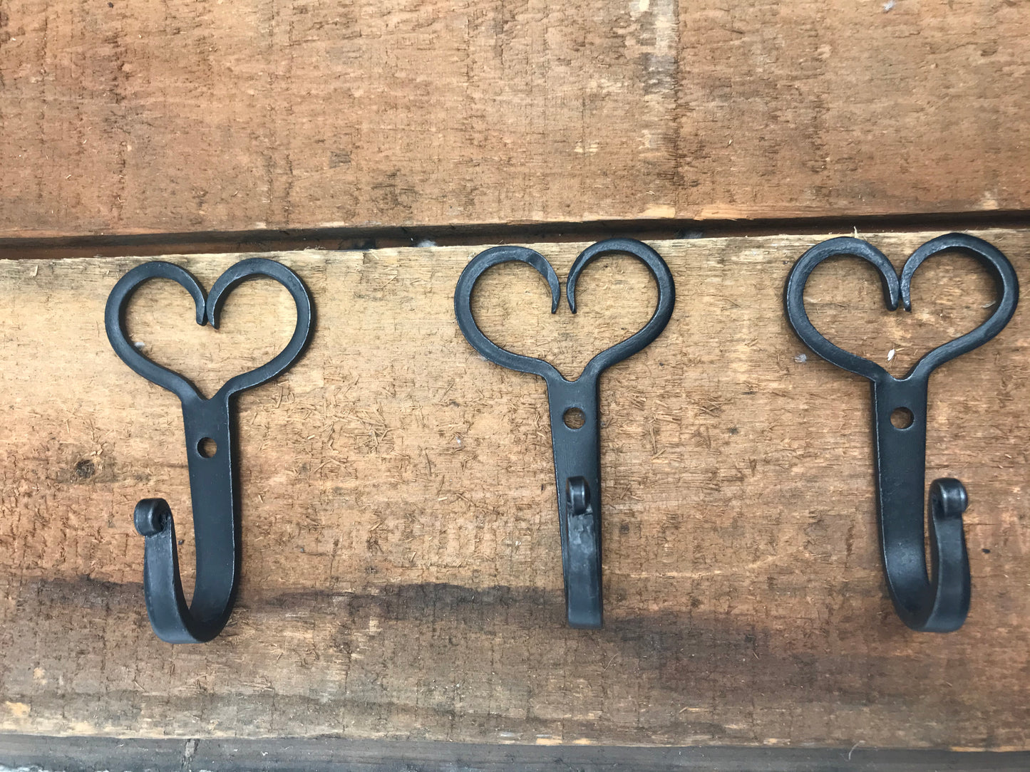 Heart wall hook - Wrought iron - amish made - towel/hat hook