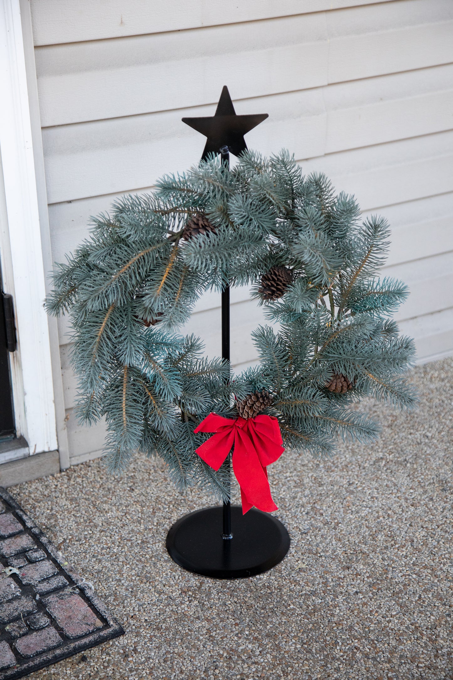 Wrought Iron Wreath Stand - Star accent - 29.75" high - Amish made