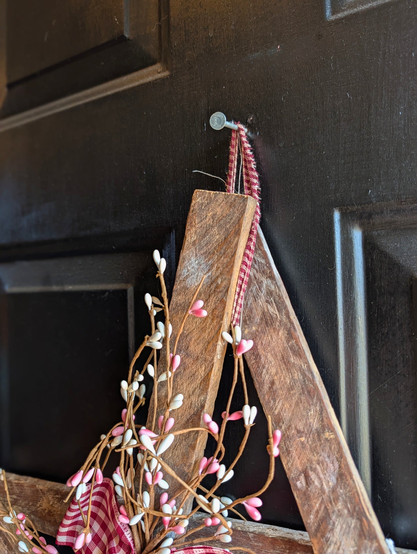 Handmade Wooden Star – Rustic Valentine's Day Farmhouse Decor, 24"