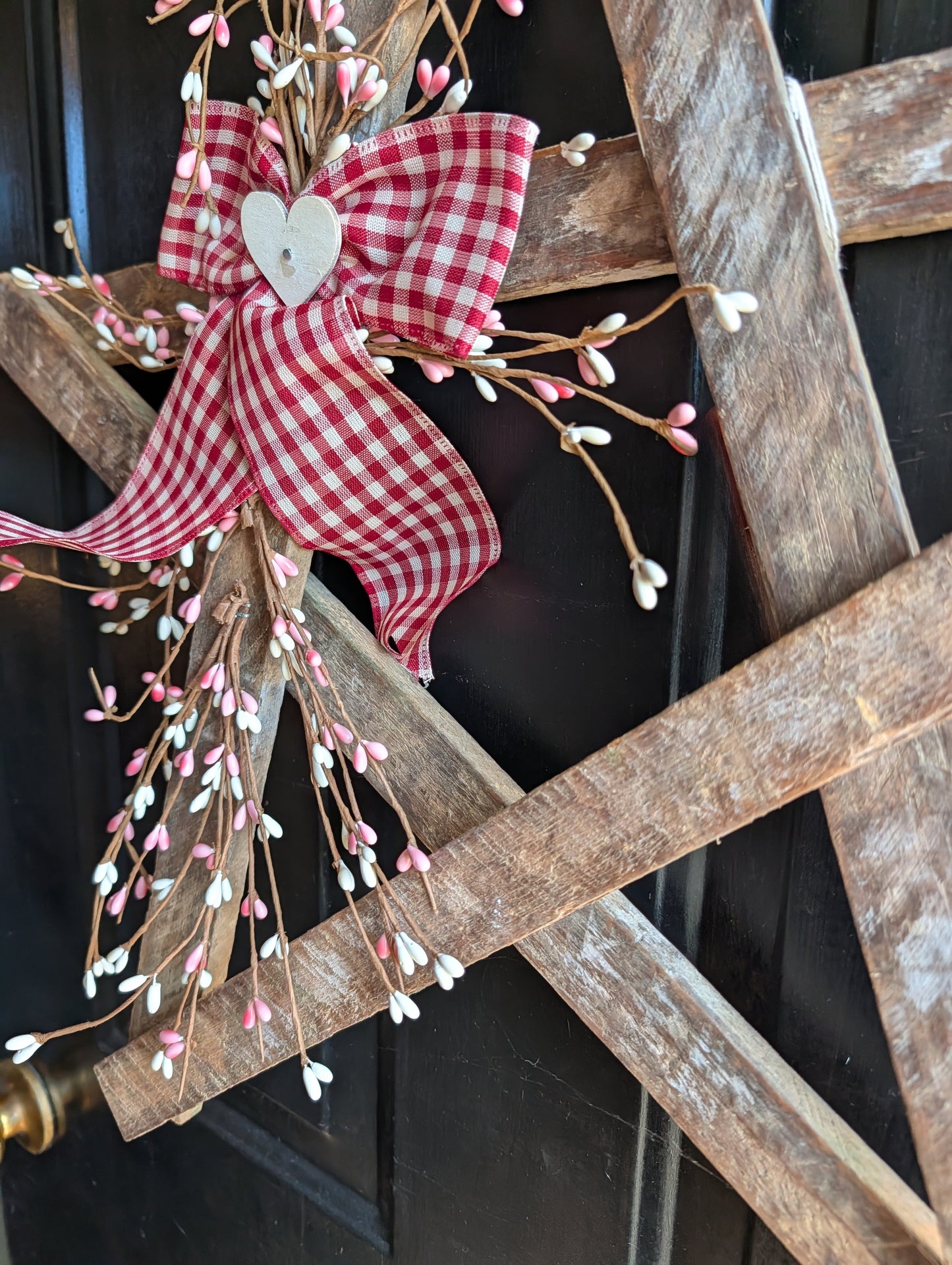Handmade Wooden Star – Rustic Valentine's Day Farmhouse Decor, 24"