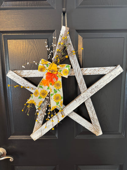 Amish Made Rustic Wooden Star Door Hanger, Sunflower Honeybee Decor, 24"