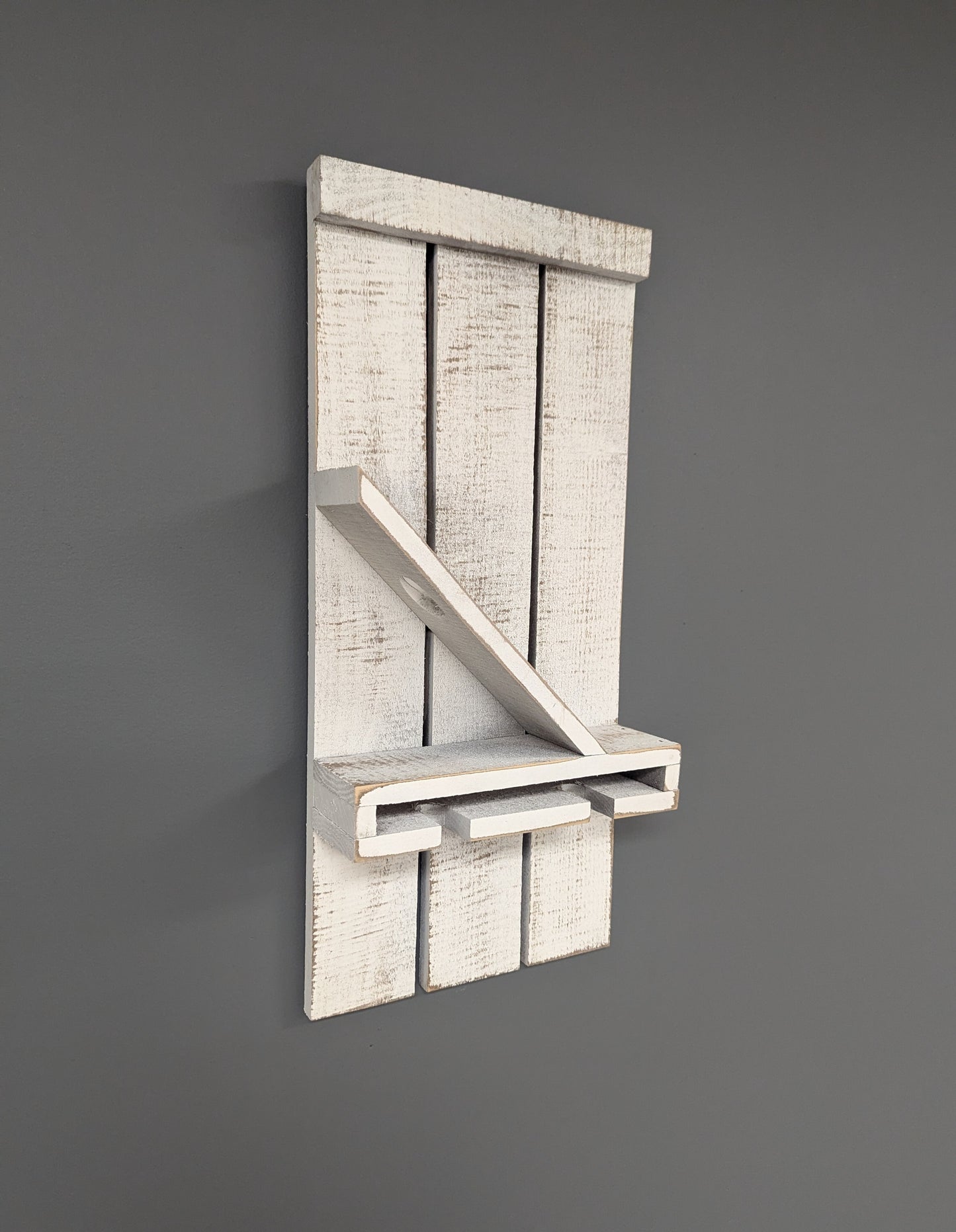 Wall Mount Wooden Wine Rack - Amish Made 1 Bottle Holder with Glass Hanger