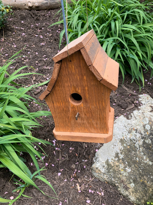 Rustic Hanging Birdhouse Handmade Weather Resistant Twister 1 hole