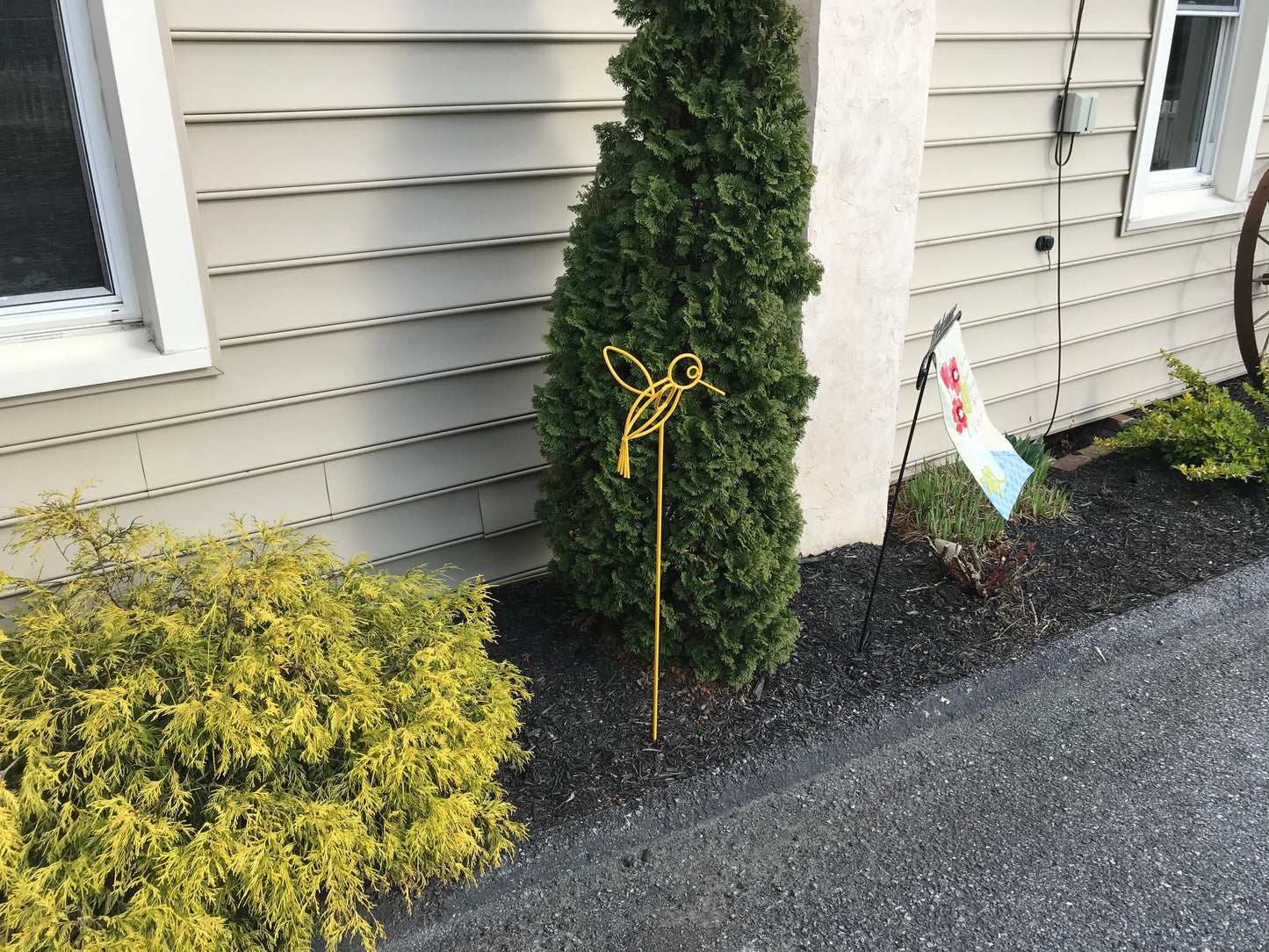 Hummingbird Lawn Ornament - Powder Coated in Red or Yellow - Amish made from wrought iron