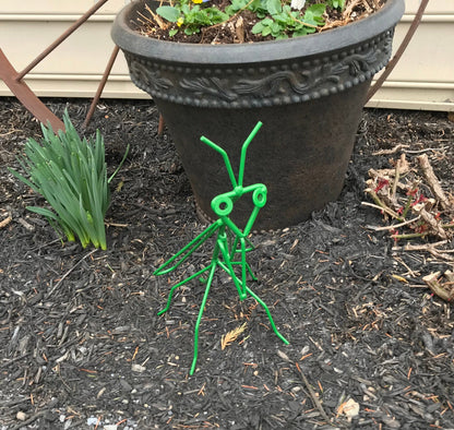 Praying Mantis Garden Decoration - Wrought Iron powder coated in green - amish made