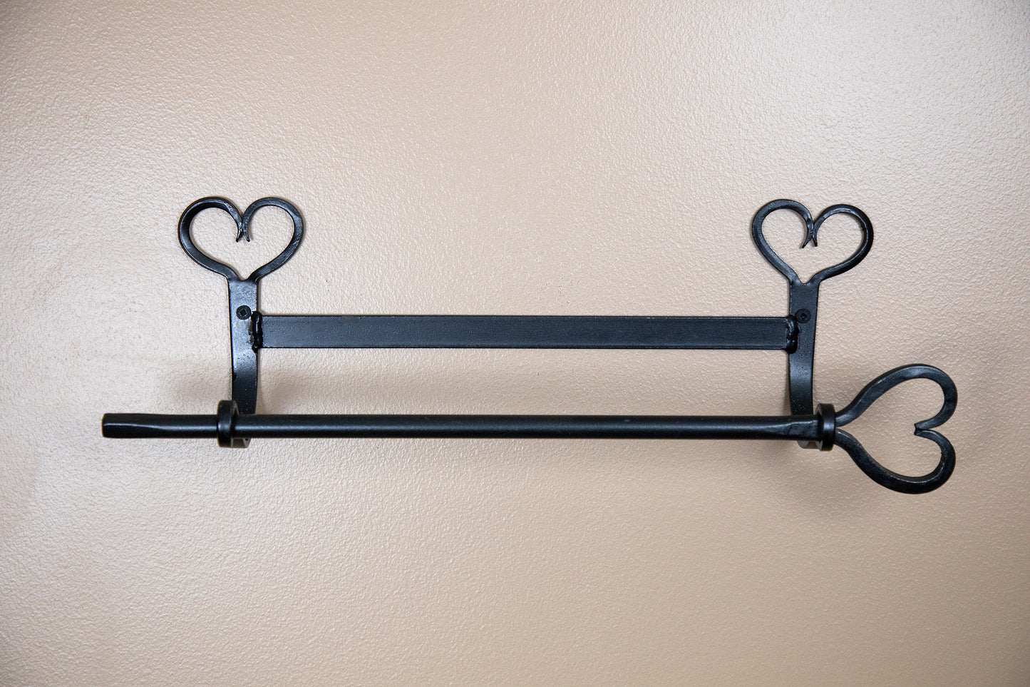 Heart Paper Towel Holder - wrought iron - Amish made