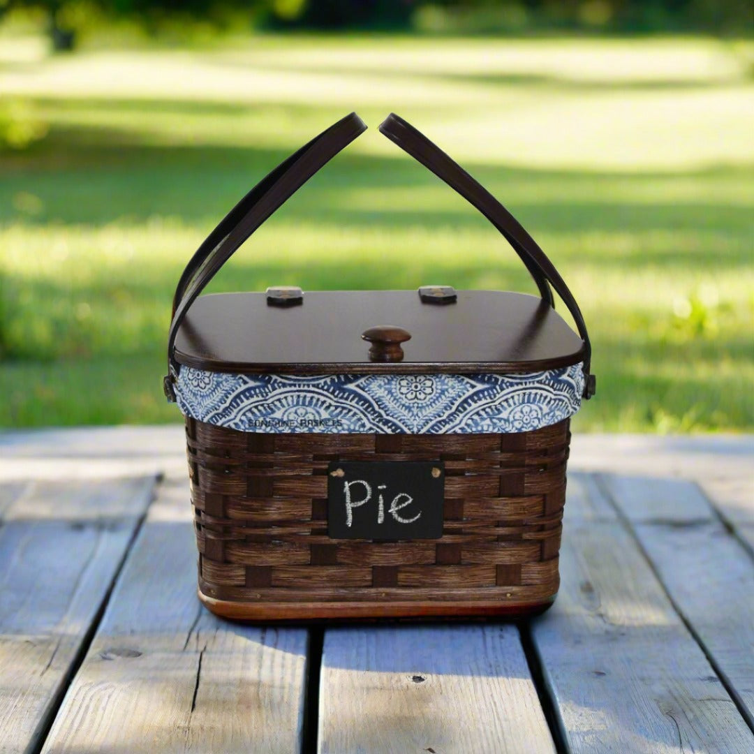 Amish Handmade Woven Pie Carrier - Holds 2 pies - 3 colors - Optional liner