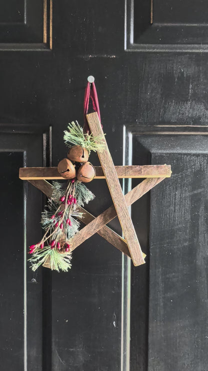 Wooden Star Ornament with Jingle Bells & Red Berries – Rustic Farmhouse Christmas Wall Decor, Amish Made
